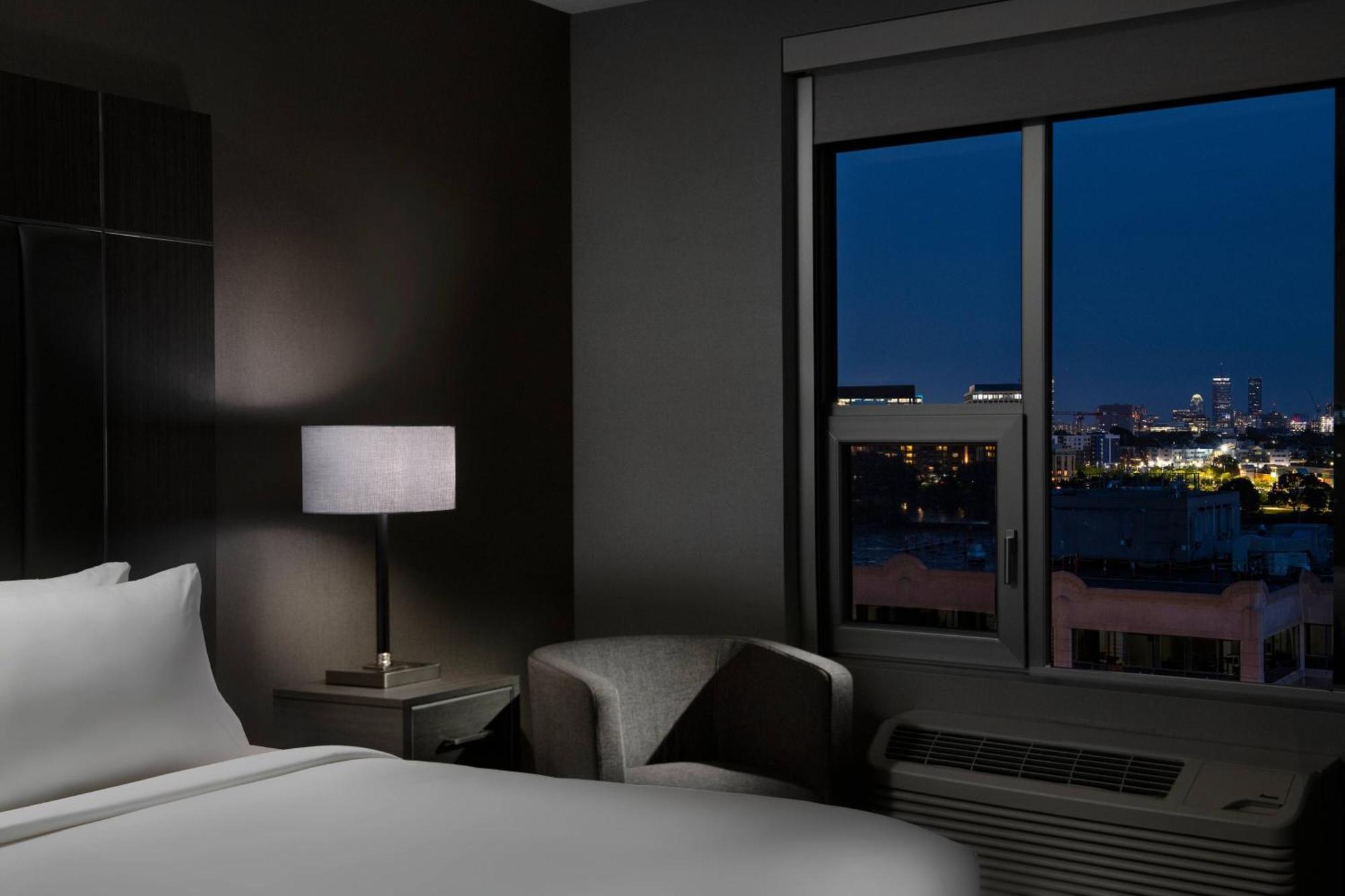Towneplace Suites By Marriott Boston เมดฟอร์ด ภายนอก รูปภาพ