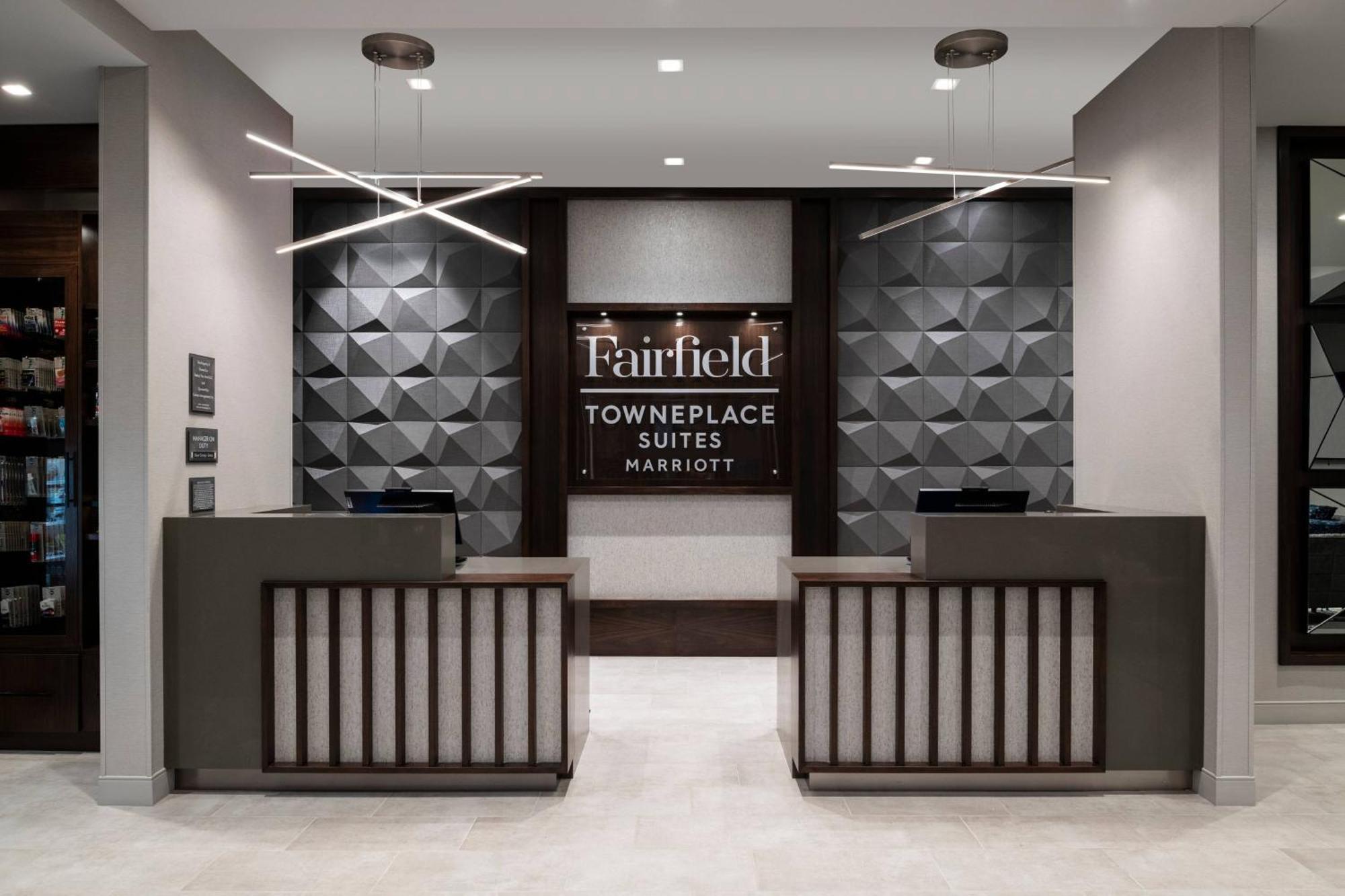Towneplace Suites By Marriott Boston เมดฟอร์ด ภายนอก รูปภาพ